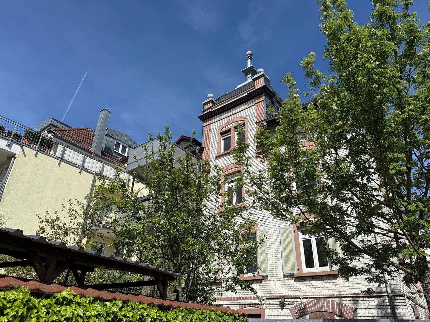 Prodej bytu 4+1 104 m², Frankfurt, Hessen Prodej bytu 4+1 104 m², Frankfurt, Hessen