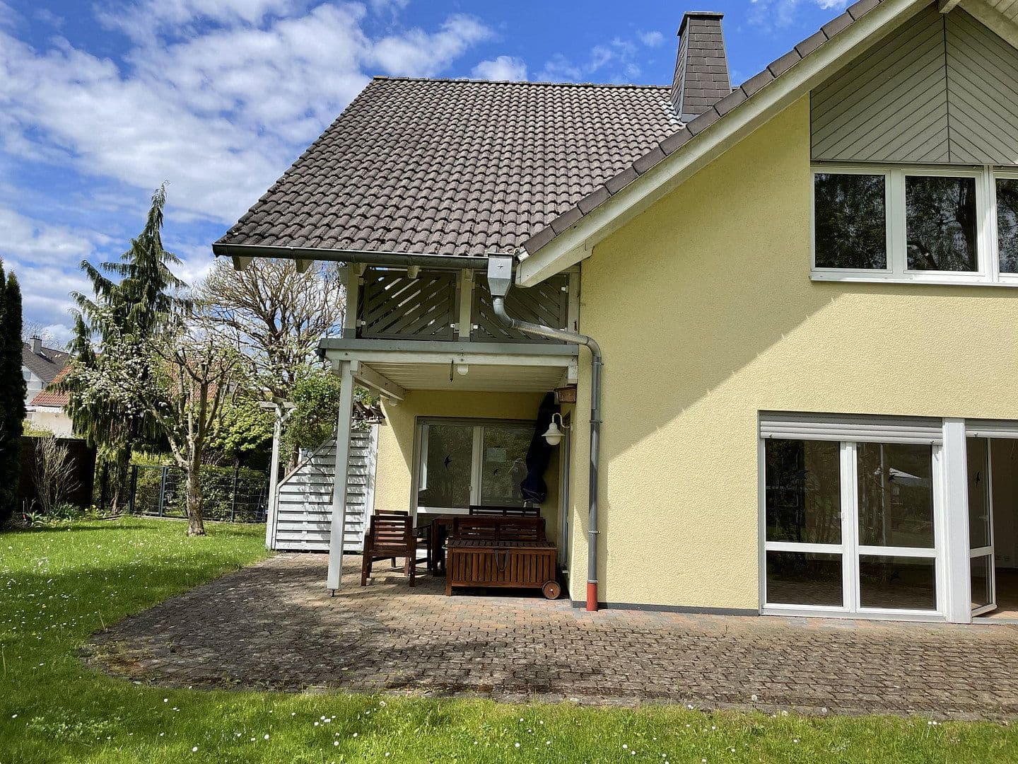 Prodej domu 337 m², pozemek 1.324 m², Im Wiesengrund 34, Montabaur, Porýní-Falc Prodej domu 337 m², pozemek 1.324 m², Im Wiesengrund 34, Montabaur, Porýní-Falc