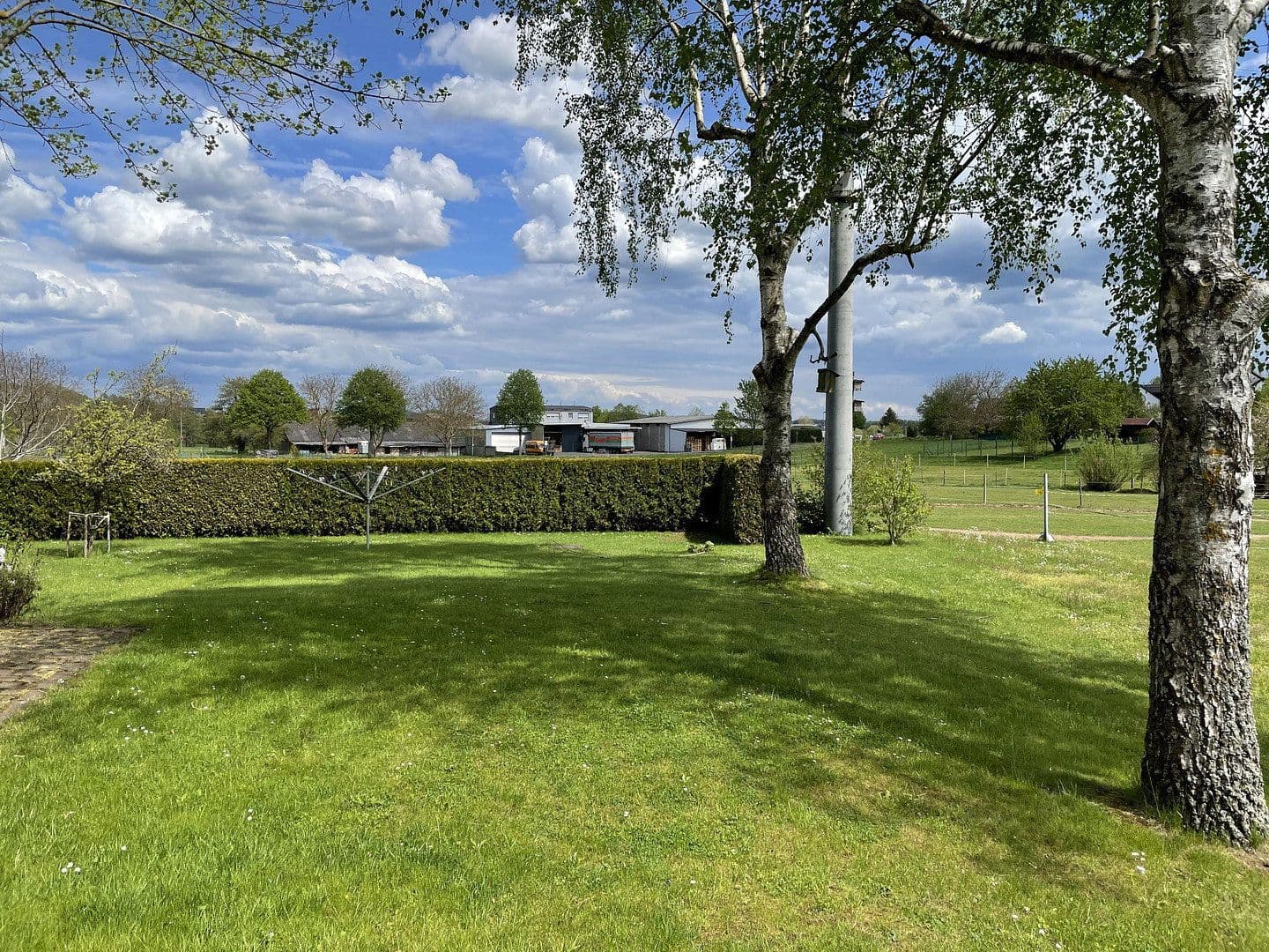 Prodej domu 337 m², pozemek 1.324 m², Im Wiesengrund 34, Montabaur, Porýní-Falc Prodej domu 337 m², pozemek 1.324 m², Im Wiesengrund 34, Montabaur, Porýní-Falc