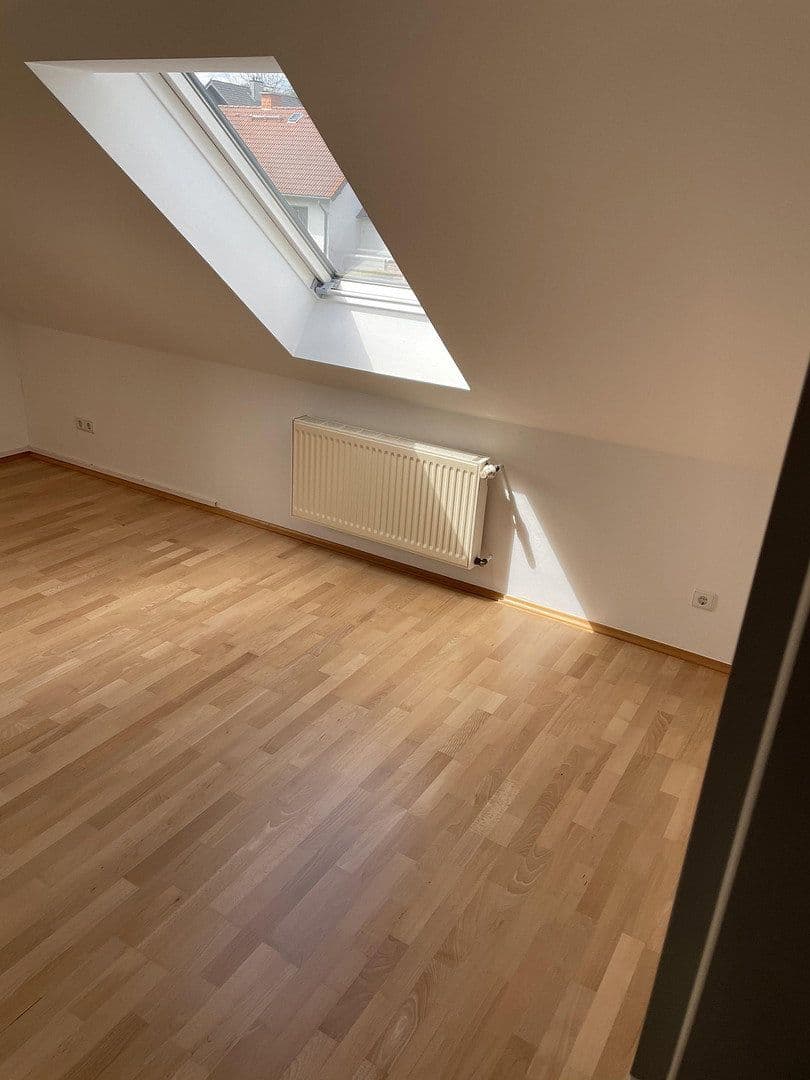 Prodej domu 337 m², pozemek 1.324 m², Im Wiesengrund 34, Montabaur, Porýní-Falc Prodej domu 337 m², pozemek 1.324 m², Im Wiesengrund 34, Montabaur, Porýní-Falc