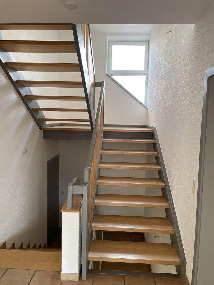 Prodej domu 337 m², pozemek 1.324 m², Im Wiesengrund 34, Montabaur, Porýní-Falc Prodej domu 337 m², pozemek 1.324 m², Im Wiesengrund 34, Montabaur, Porýní-Falc