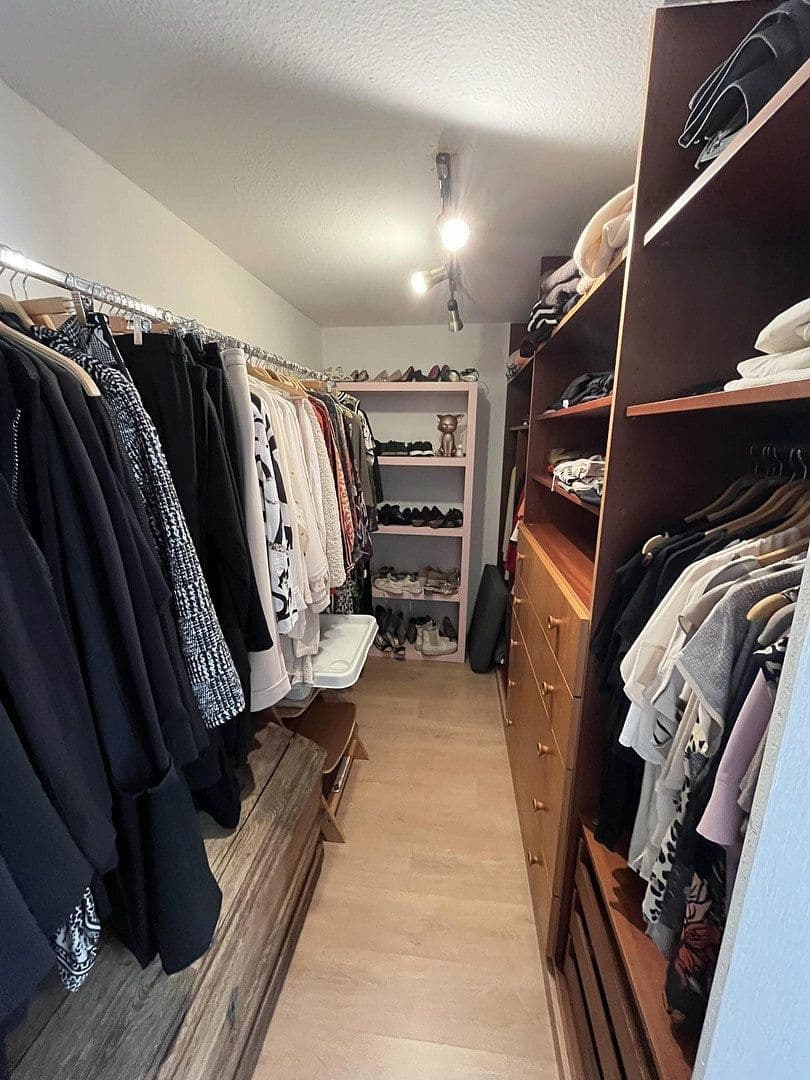 Prodej domu 160 m², pozemek 3.000 m², Heiligkreuzsteinach, Bádensko-Württembersko Prodej domu 160 m², pozemek 3.000 m², Heiligkreuzsteinach, Bádensko-Württembersko