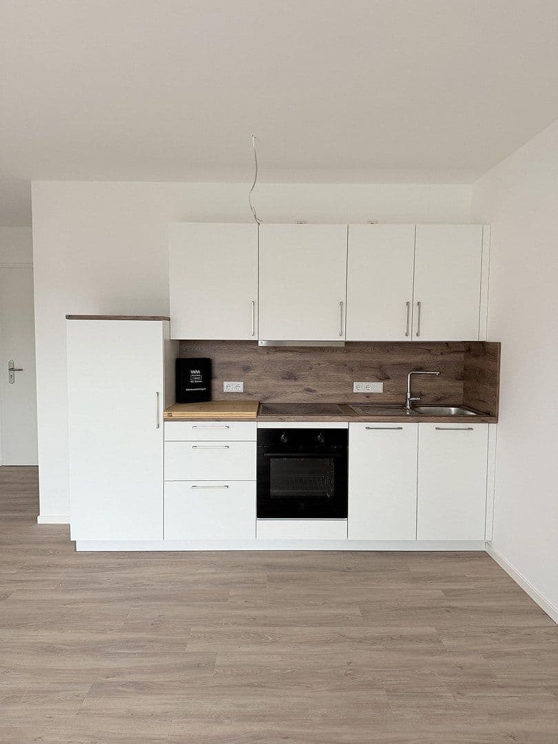 Pronájem bytu 2+1 55 m², Würzburger Straße 37, Stockstadt am Main, Bavorsko Pronájem bytu 2+1 55 m², Würzburger Straße 37, Stockstadt am Main, Bavorsko