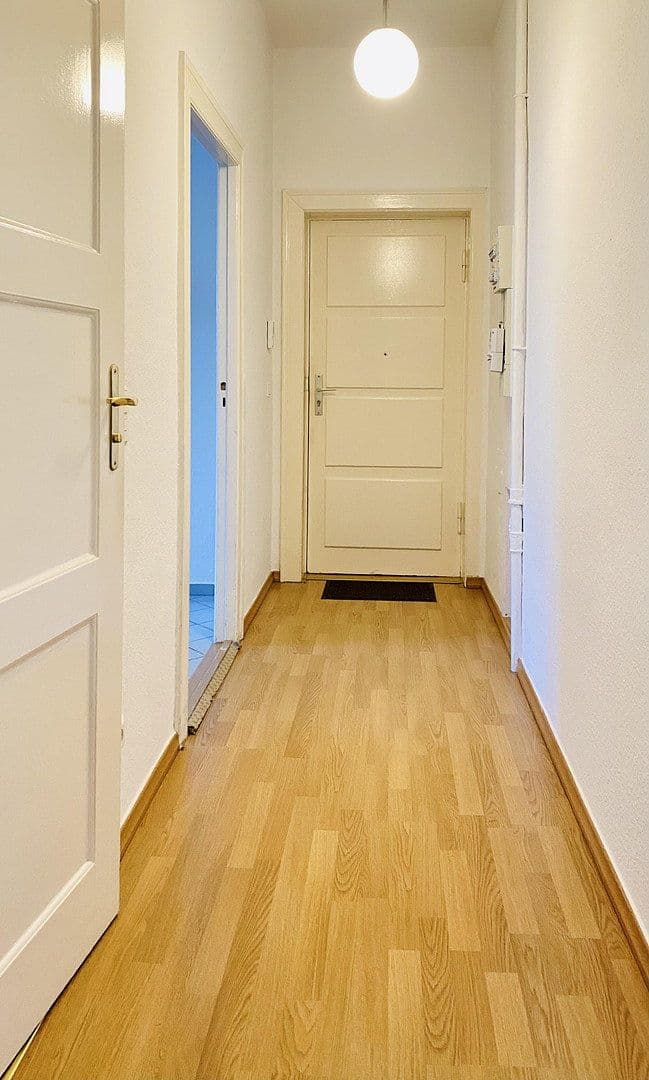 Prodej bytu 2+1 56 m², Sansibarstrasse 41, Berlin, Berlín Prodej bytu 2+1 56 m², Sansibarstrasse 41, Berlin, Berlín