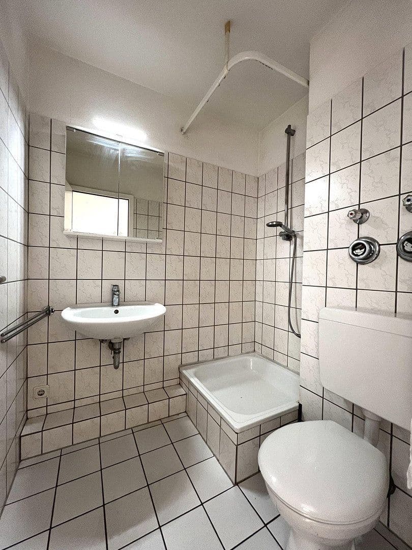 Pronájem bytu 1+1 20 m², Kassel, Hessen Pronájem bytu 1+1 20 m², Kassel, Hessen
