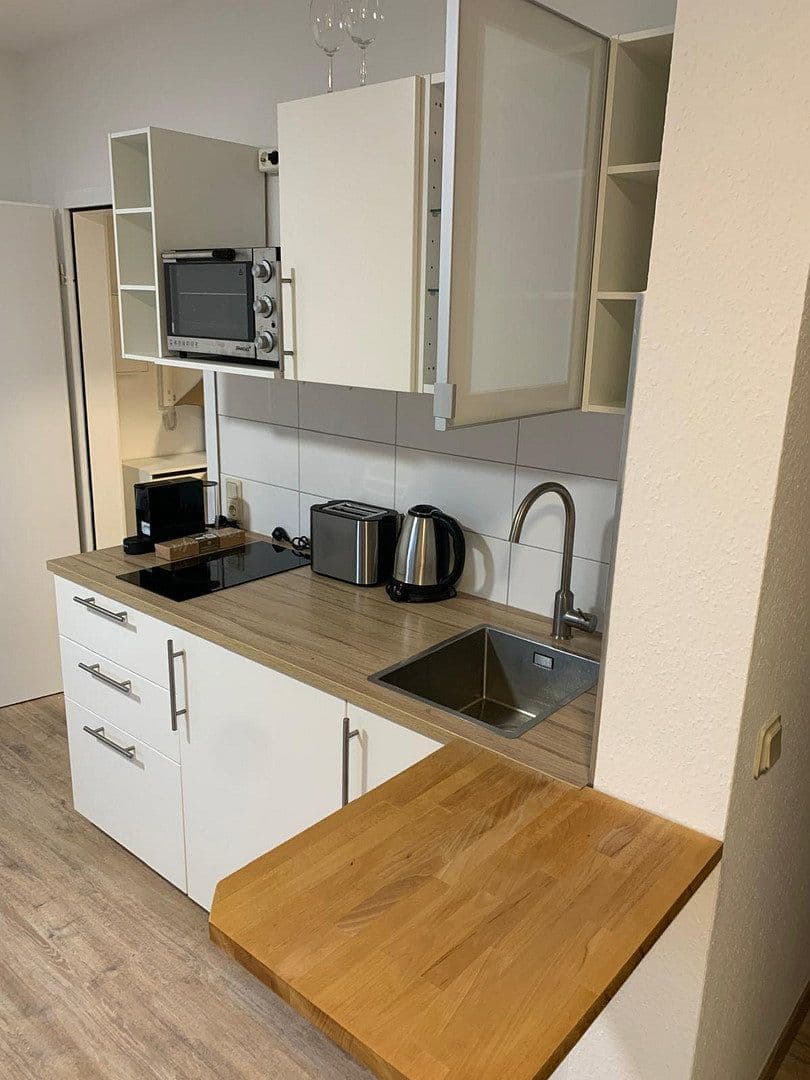 Pronájem bytu 1+1 31 m², Am Windknollen 2, Jena, Durynsko Pronájem bytu 1+1 31 m², Am Windknollen 2, Jena, Durynsko