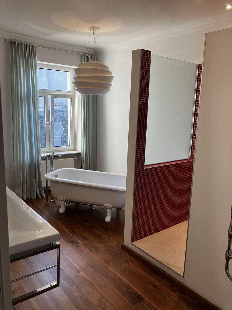 Pronájem bytu 2+kk 90 m², Bad Homburg vor der Höhe, Hessen Pronájem bytu 2+kk 90 m², Bad Homburg vor der Höhe, Hessen