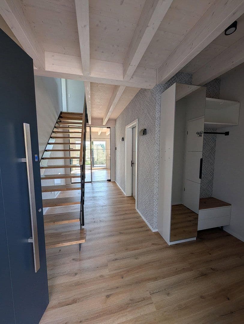Prodej domu 147 m², pozemek 934 m², Hessisch Lichtenau, Hessen Prodej domu 147 m², pozemek 934 m², Hessisch Lichtenau, Hessen