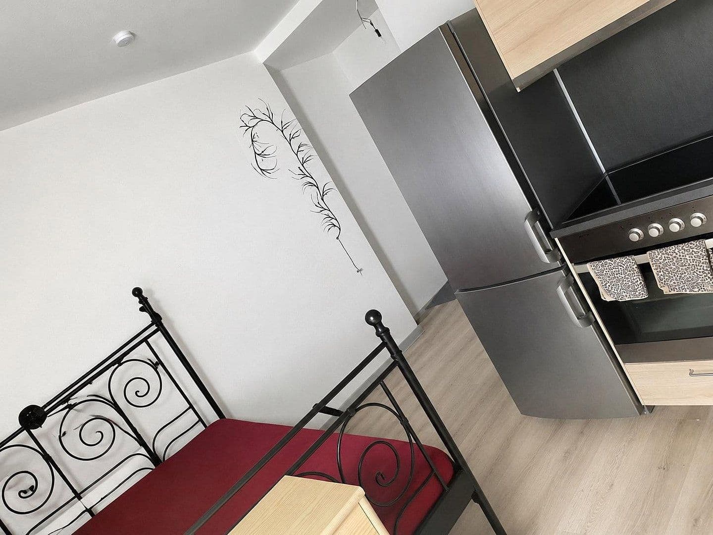 Pronájem bytu 1+1 27 m², Kaiserstr. 37, Friedberg (Hessen), Hessen Pronájem bytu 1+1 27 m², Kaiserstr. 37, Friedberg (Hessen), Hessen