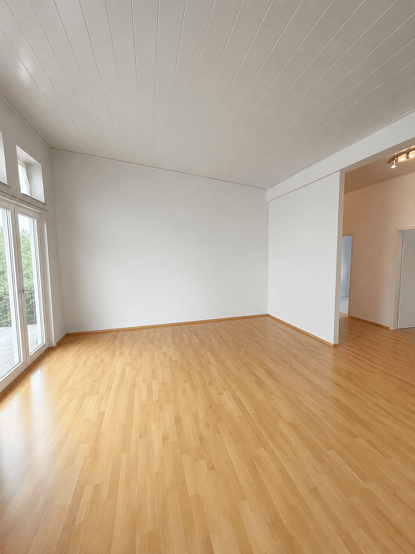 Pronájem bytu 2+1 78 m², Bad Dürrheim, Bádensko-Württembersko Pronájem bytu 2+1 78 m², Bad Dürrheim, Bádensko-Württembersko