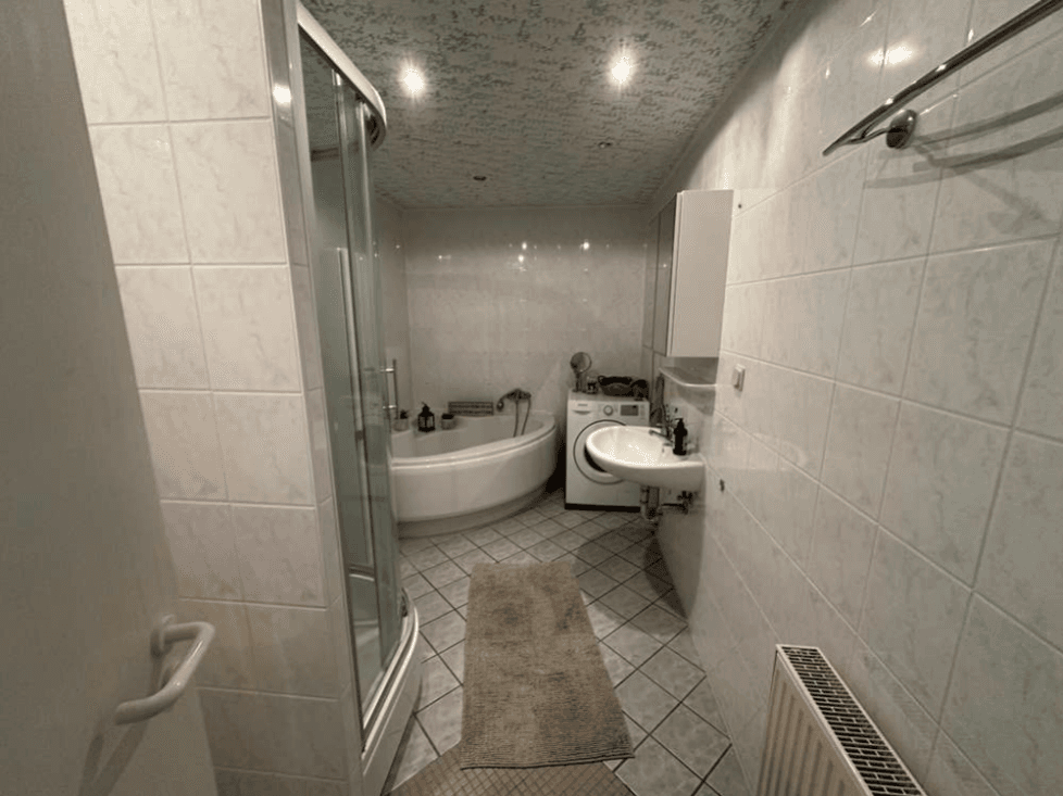 Pronájem bytu 3+1 114 m², Hagenburg, Dolní Sasko Pronájem bytu 3+1 114 m², Hagenburg, Dolní Sasko