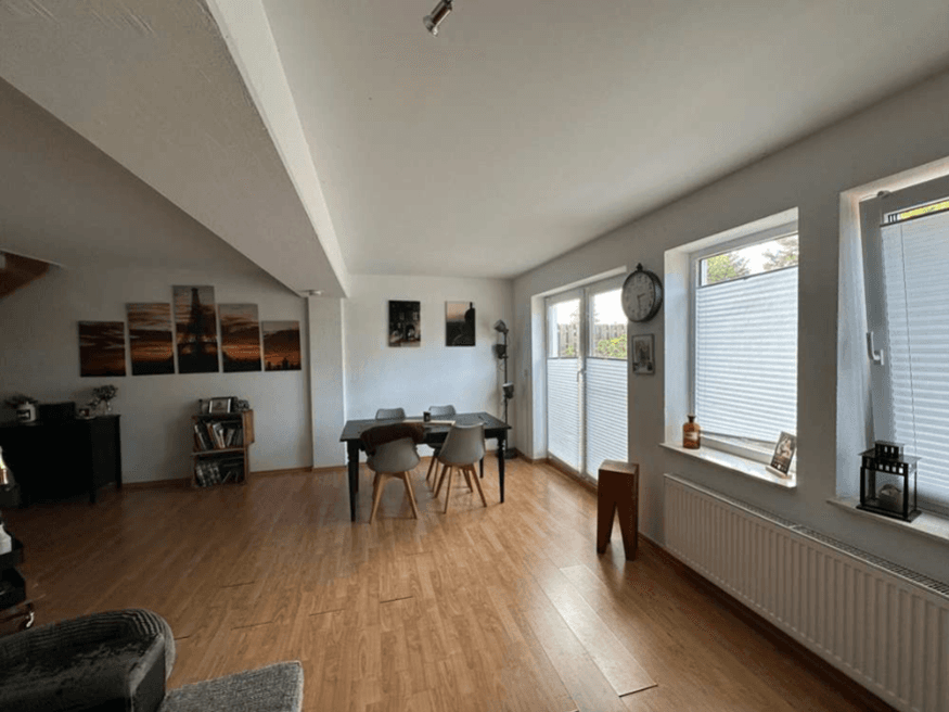 Pronájem bytu 3+1 114 m², Hagenburg, Dolní Sasko Pronájem bytu 3+1 114 m², Hagenburg, Dolní Sasko