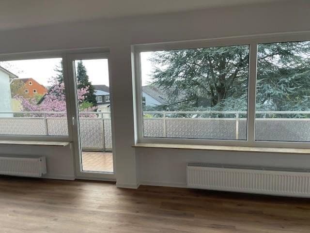 Pronájem bytu 4+1 170 m², Fichtenstraße 40, Niedernhausen, Hessen Pronájem bytu 4+1 170 m², Fichtenstraße 40, Niedernhausen, Hessen