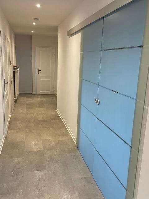 Pronájem bytu 4+1 170 m², Fichtenstraße 40, Niedernhausen, Hessen Pronájem bytu 4+1 170 m², Fichtenstraße 40, Niedernhausen, Hessen