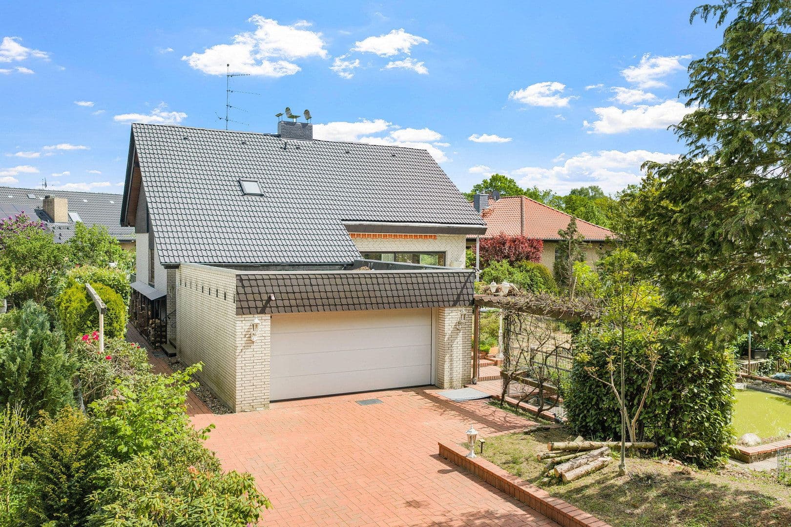 Prodej domu 177 m², pozemek 760 m², Am Jugendheim 5, Wedemark, Dolní Sasko Prodej domu 177 m², pozemek 760 m², Am Jugendheim 5, Wedemark, Dolní Sasko