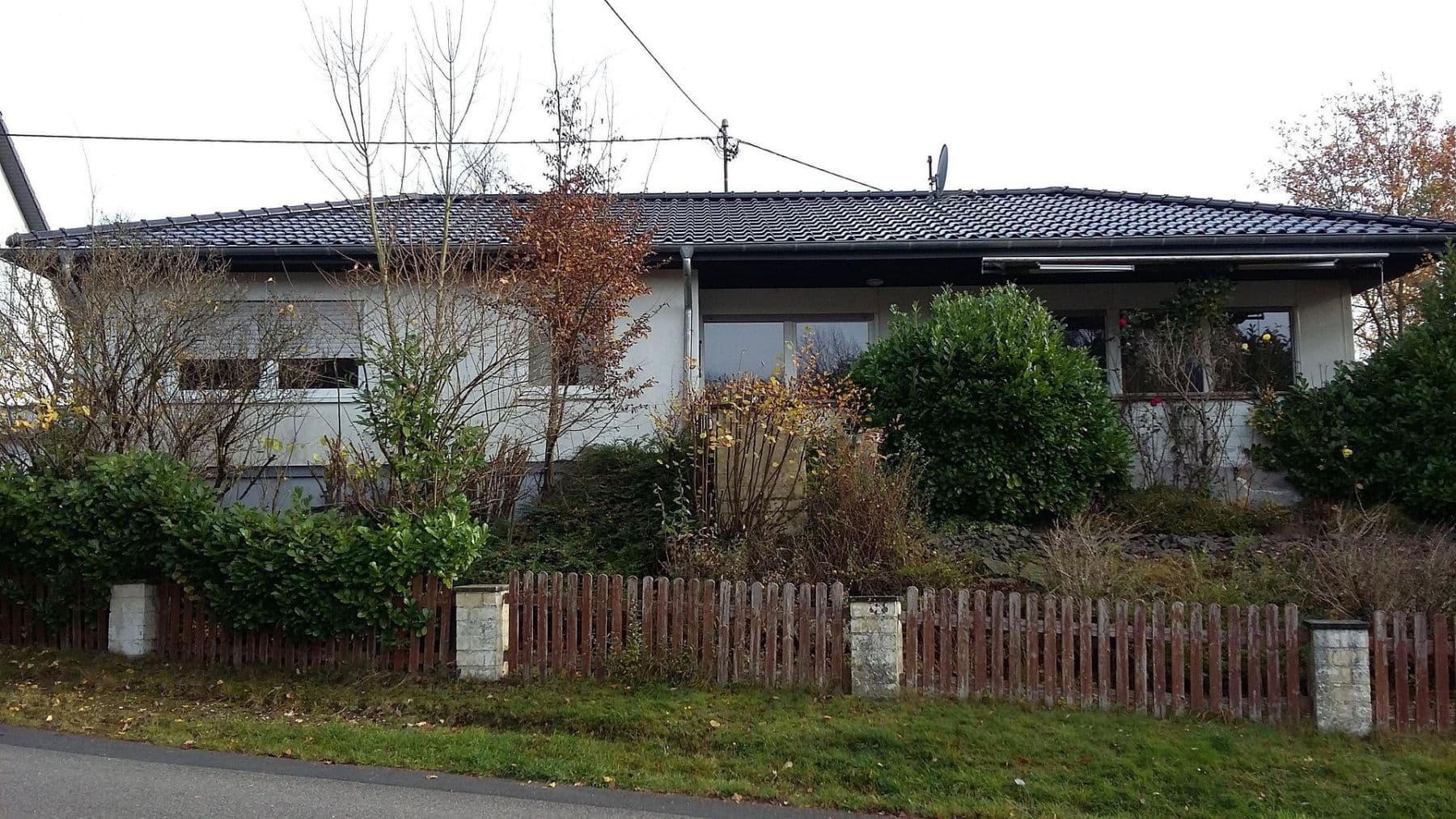 Prodej domu 124 m², pozemek 667 m², Neunkirchen-Seelscheid, Severní Porýní-Vestfálsko Prodej domu 124 m², pozemek 667 m², Neunkirchen-Seelscheid, Severní Porýní-Vestfálsko