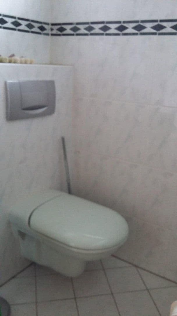 Prodej domu 124 m², pozemek 667 m², Neunkirchen-Seelscheid, Severní Porýní-Vestfálsko Prodej domu 124 m², pozemek 667 m², Neunkirchen-Seelscheid, Severní Porýní-Vestfálsko