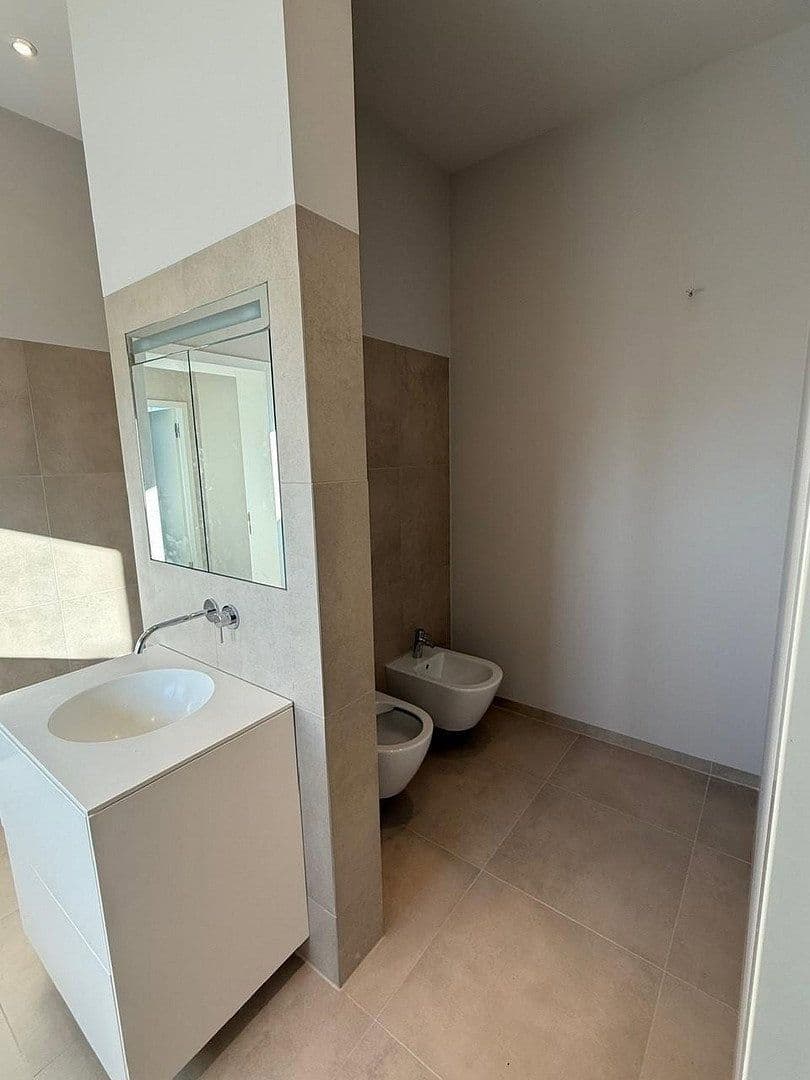 Prodej domu 290 m², pozemek 1.016 m², Königs Wusterhausen, Braniborsko Prodej domu 290 m², pozemek 1.016 m², Königs Wusterhausen, Braniborsko