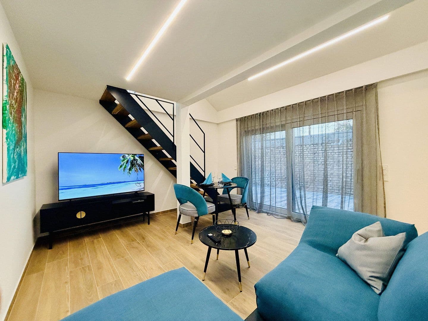 Pronájem bytu 2+1 33 m², Karlsruhe, Bádensko-Württembersko Pronájem bytu 2+1 33 m², Karlsruhe, Bádensko-Württembersko