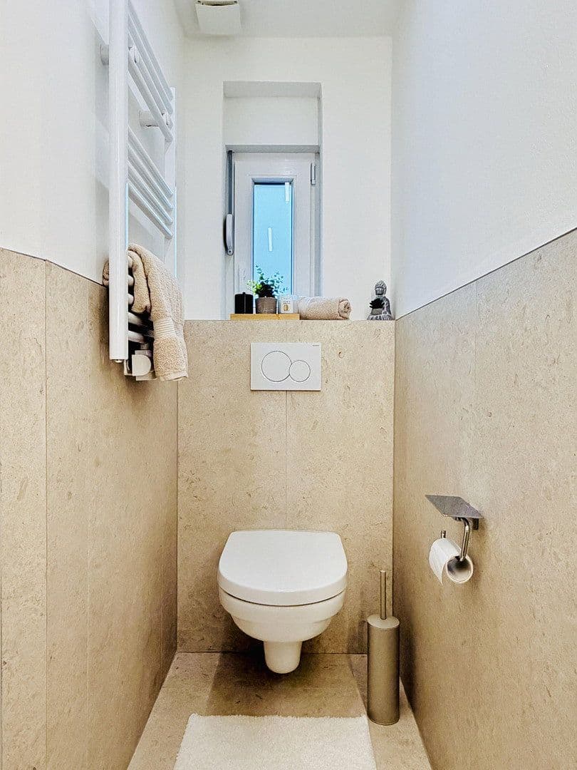 Pronájem bytu 2+1 33 m², Karlsruhe, Bádensko-Württembersko Pronájem bytu 2+1 33 m², Karlsruhe, Bádensko-Württembersko