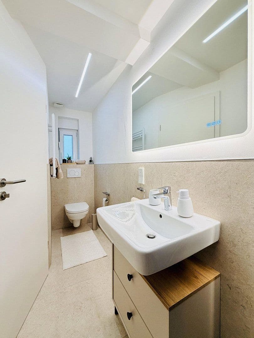 Pronájem bytu 2+1 33 m², Karlsruhe, Bádensko-Württembersko Pronájem bytu 2+1 33 m², Karlsruhe, Bádensko-Württembersko