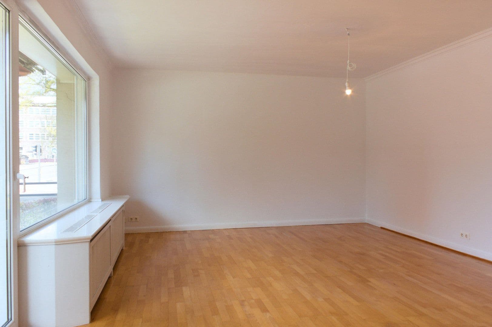 Prodej bytu 3+1 79 m², Hamburg, Hamburg Prodej bytu 3+1 79 m², Hamburg, Hamburg