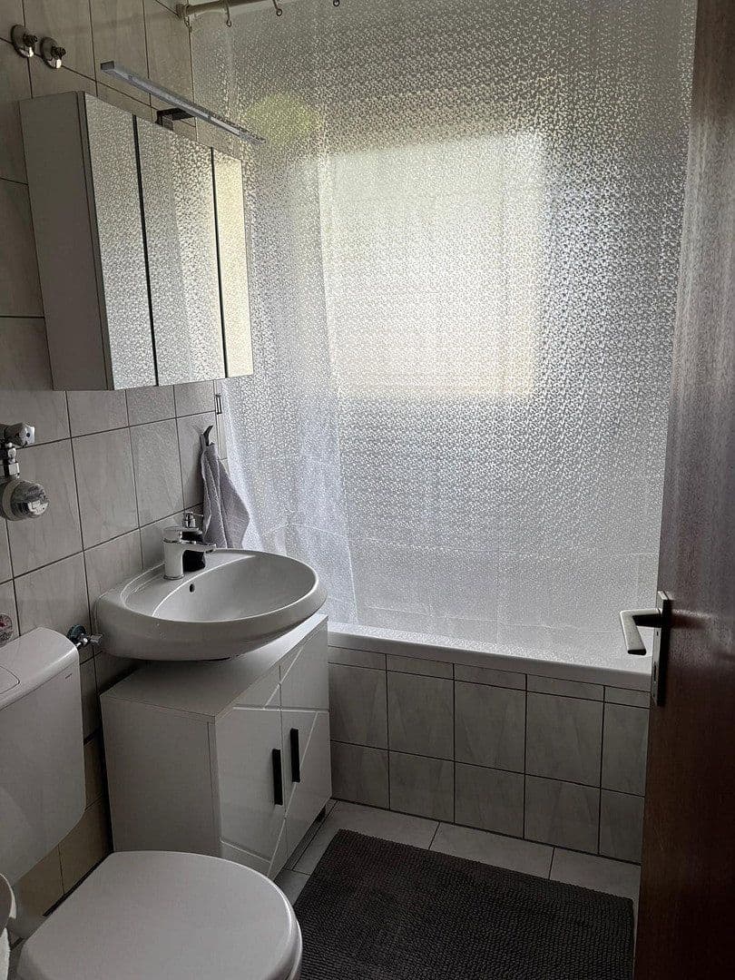 Pronájem bytu 2+1 60 m², Bachäcker 21, Niedernhall, Bádensko-Württembersko Pronájem bytu 2+1 60 m², Bachäcker 21, Niedernhall, Bádensko-Württembersko