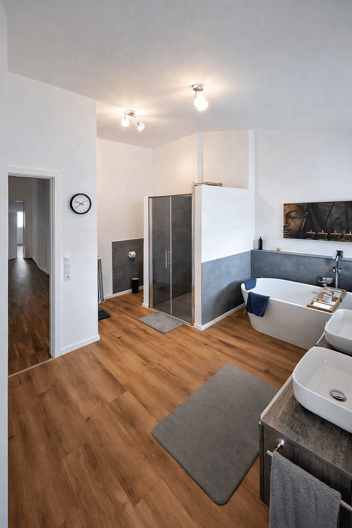 Prodej domu 171 m², pozemek 204 m², Boos, Bavorsko Prodej domu 171 m², pozemek 204 m², Boos, Bavorsko