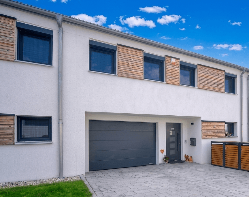 Prodej domu 171 m², pozemek 204 m², Boos, Bavorsko Prodej domu 171 m², pozemek 204 m², Boos, Bavorsko