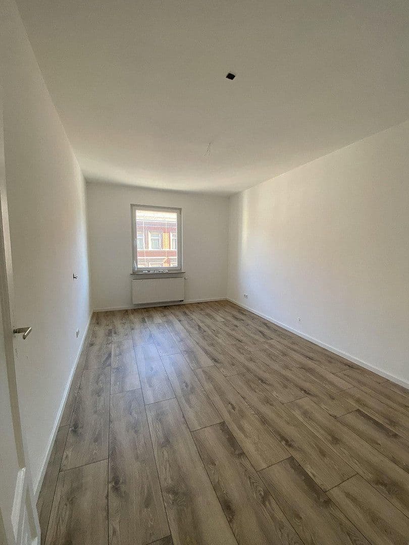 Pronájem bytu 2+1 58 m², Spenglerstraße 3, Nürnberg, Bavorsko Pronájem bytu 2+1 58 m², Spenglerstraße 3, Nürnberg, Bavorsko