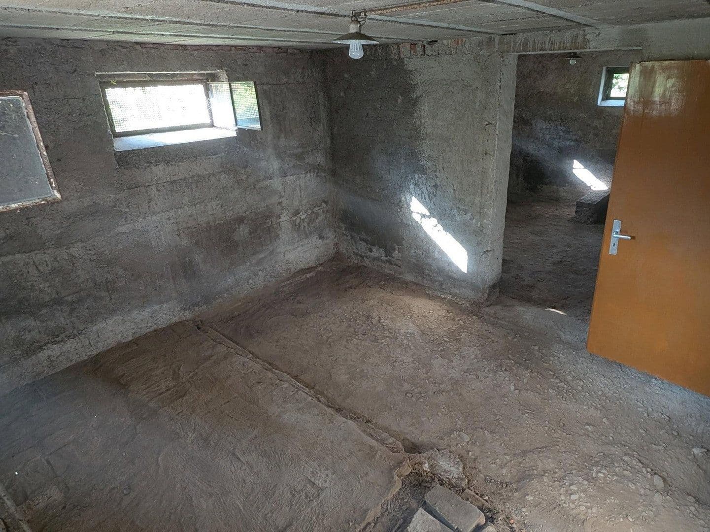 Prodej domu 95 m², pozemek 305 m², Teningen, Bádensko-Württembersko Prodej domu 95 m², pozemek 305 m², Teningen, Bádensko-Württembersko