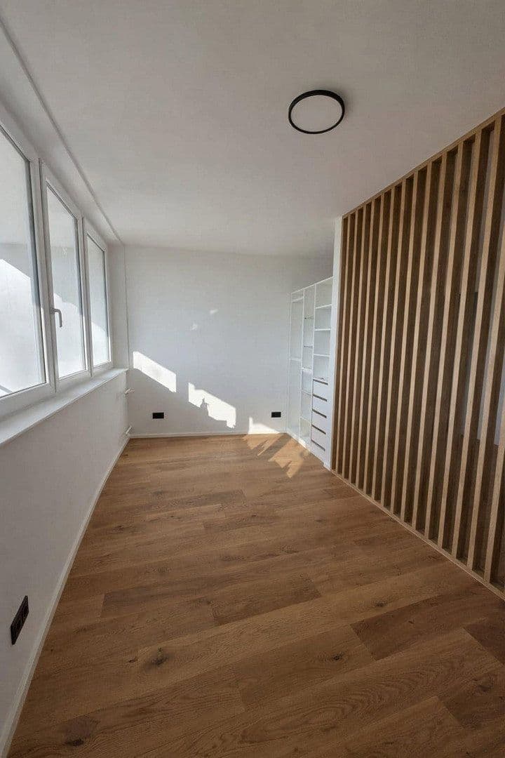Prodej bytu 1+1 38 m², Dechsendorfer Straße 2, Erlangen, Bavorsko Prodej bytu 1+1 38 m², Dechsendorfer Straße 2, Erlangen, Bavorsko