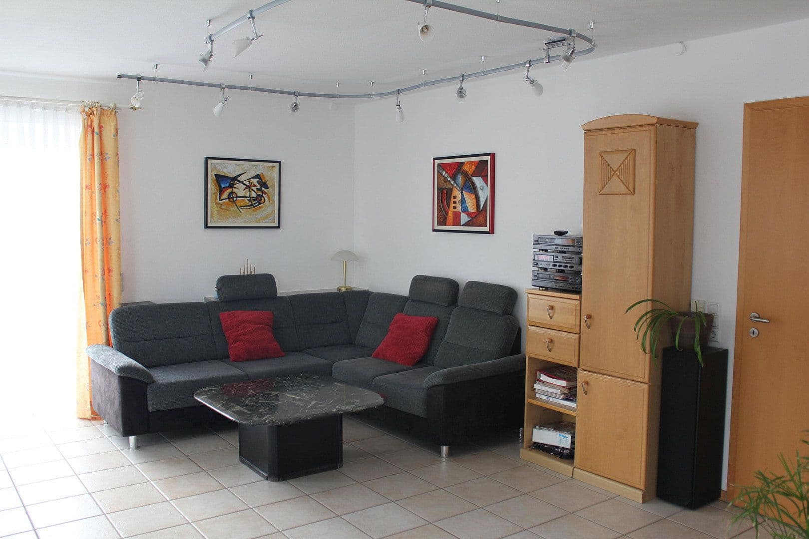Prodej domu 180 m², pozemek 698 m², Schernfeld, Bavorsko Prodej domu 180 m², pozemek 698 m², Schernfeld, Bavorsko