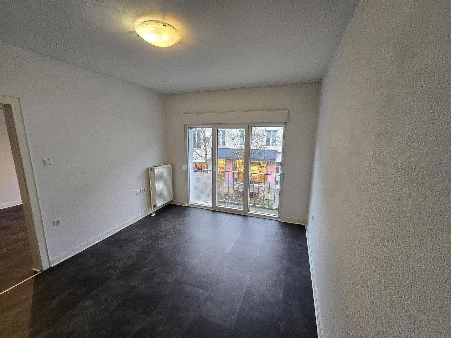 Pronájem bytu 1+1 61 m², Viehtor 15, Wesel, Severní Porýní-Vestfálsko Pronájem bytu 1+1 61 m², Viehtor 15, Wesel, Severní Porýní-Vestfálsko