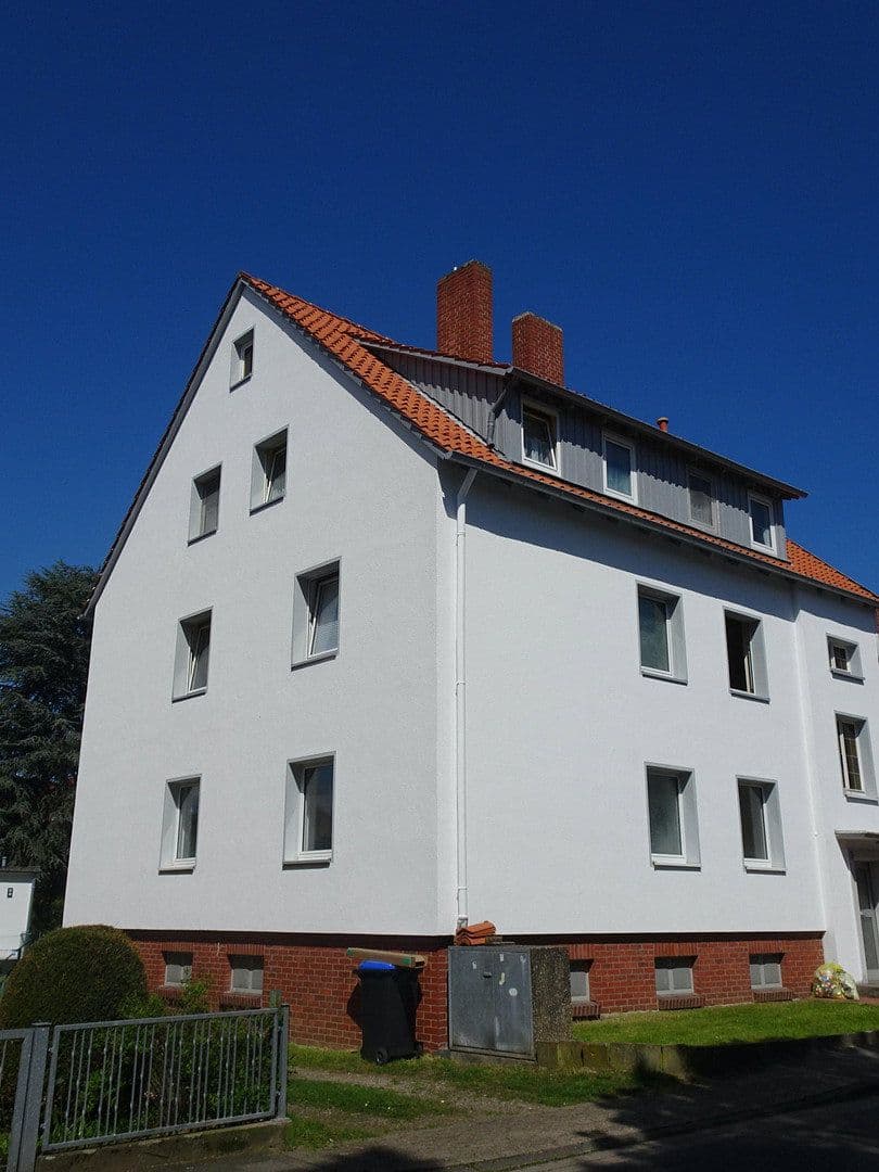 Pronájem bytu 3+1 81 m², Nibourstaße 9, Hameln, Dolní Sasko Pronájem bytu 3+1 81 m², Nibourstaße 9, Hameln, Dolní Sasko