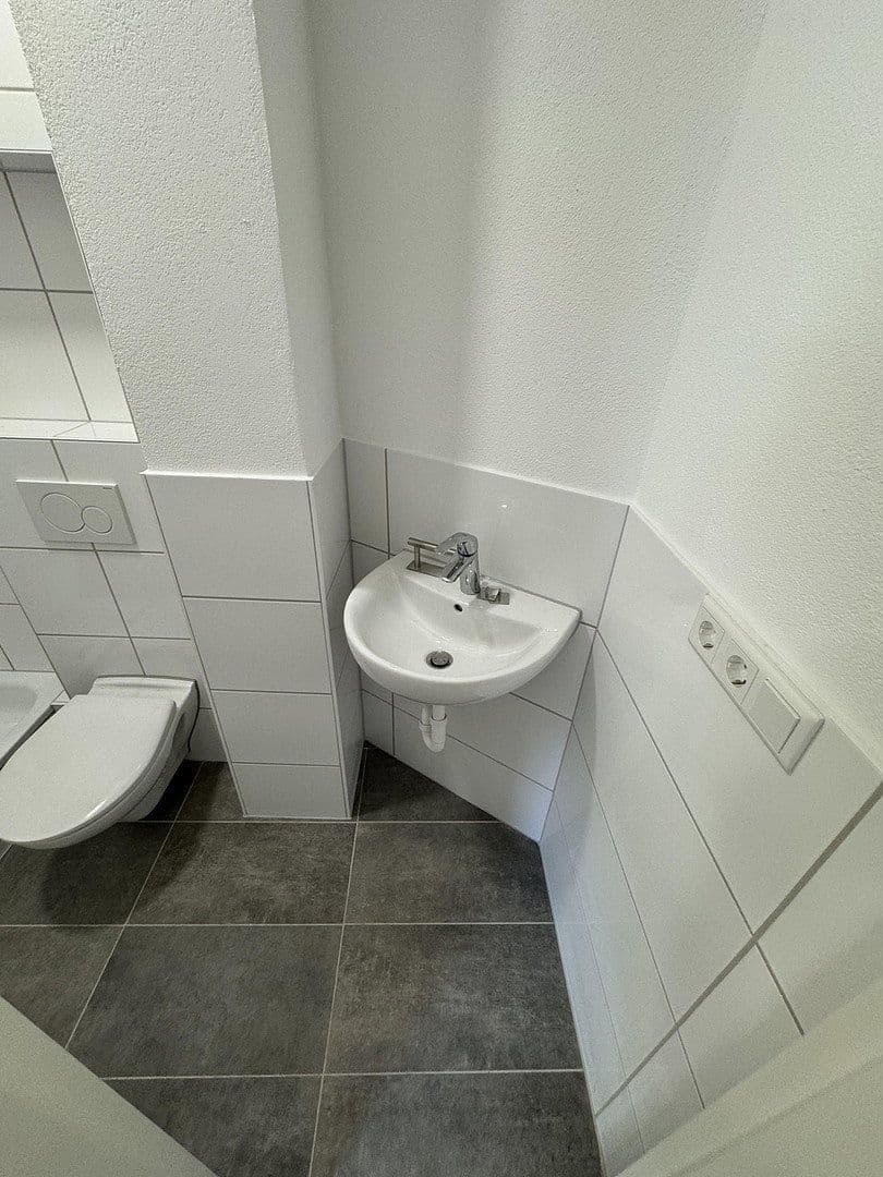Pronájem bytu 1+1 23 m², Mannheim, Bádensko-Württembersko Pronájem bytu 1+1 23 m², Mannheim, Bádensko-Württembersko