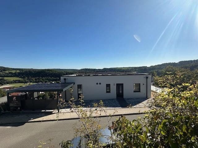 Prodej domu 103 m², pozemek 750 m², Roigheim, Bádensko-Württembersko Prodej domu 103 m², pozemek 750 m², Roigheim, Bádensko-Württembersko