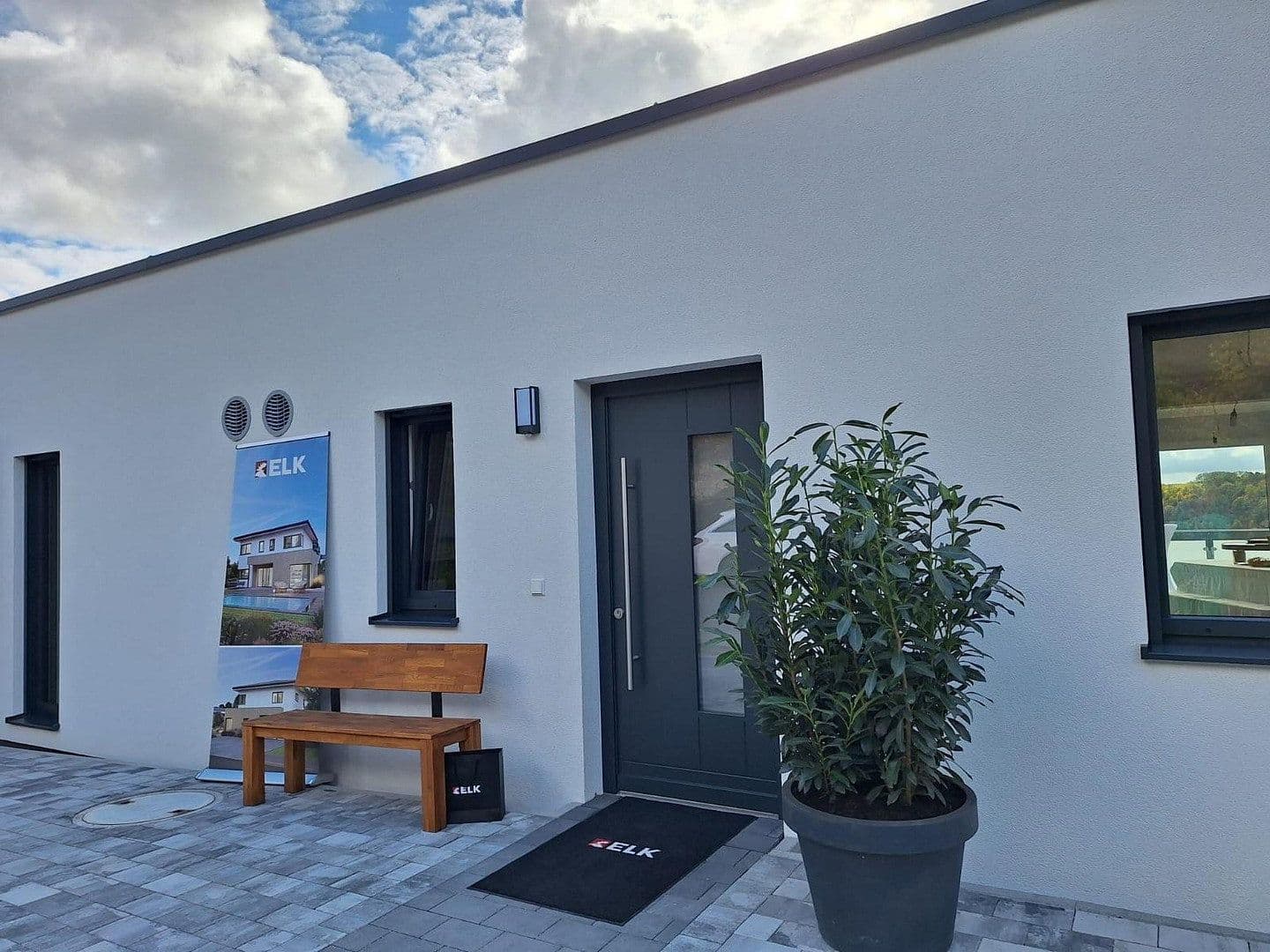 Prodej domu 103 m², pozemek 750 m², Roigheim, Bádensko-Württembersko Prodej domu 103 m², pozemek 750 m², Roigheim, Bádensko-Württembersko