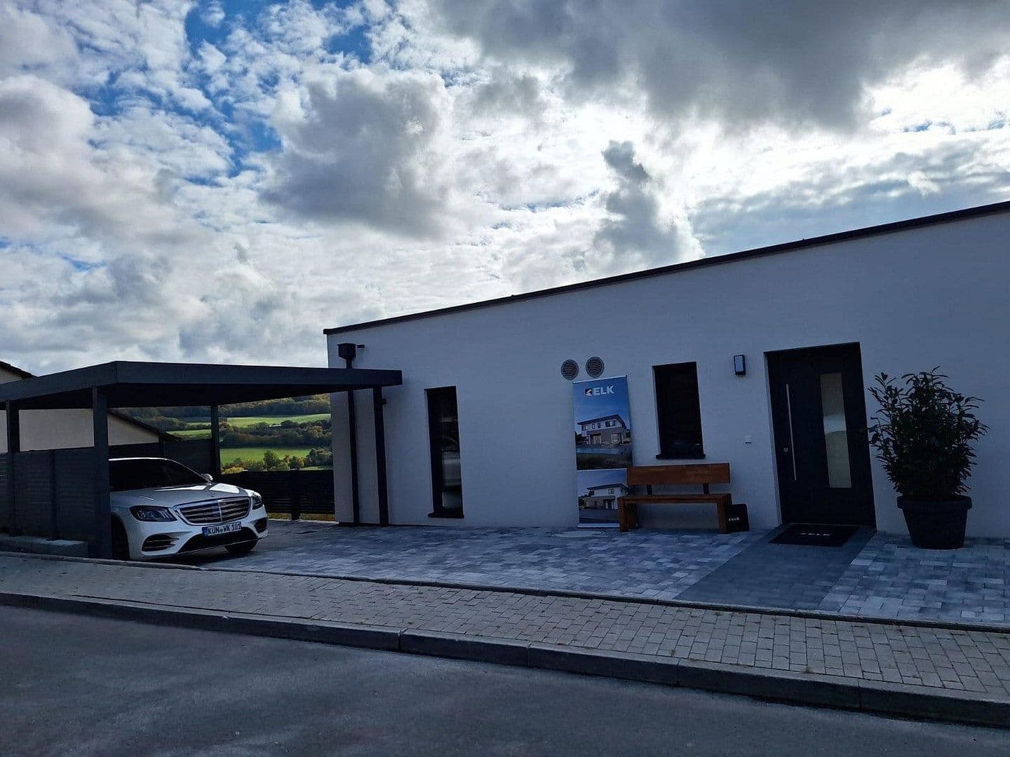 Prodej domu 103 m², pozemek 750 m², Roigheim, Bádensko-Württembersko Prodej domu 103 m², pozemek 750 m², Roigheim, Bádensko-Württembersko