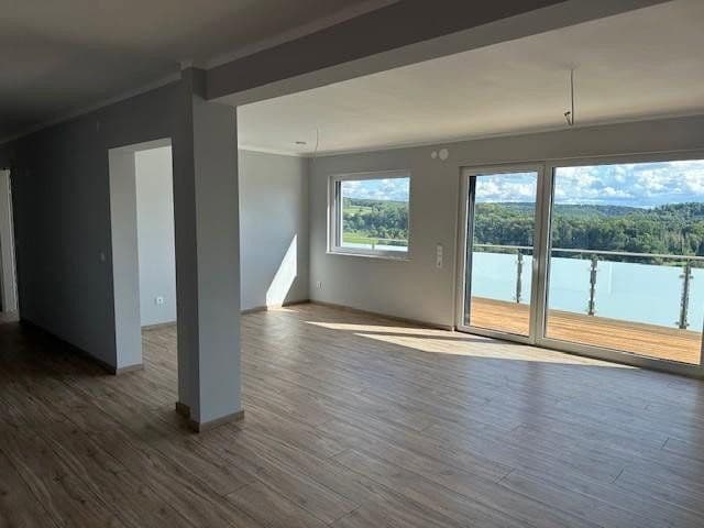 Prodej domu 103 m², pozemek 750 m², Roigheim, Bádensko-Württembersko Prodej domu 103 m², pozemek 750 m², Roigheim, Bádensko-Württembersko