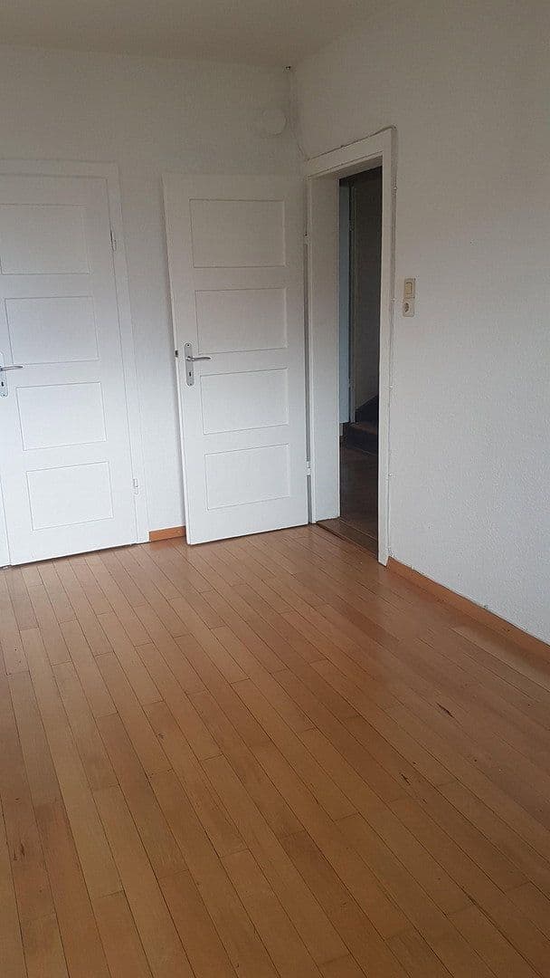 Prodej domu 148 m², pozemek 248 m², Heilbronn, Bádensko-Württembersko Prodej domu 148 m², pozemek 248 m², Heilbronn, Bádensko-Württembersko