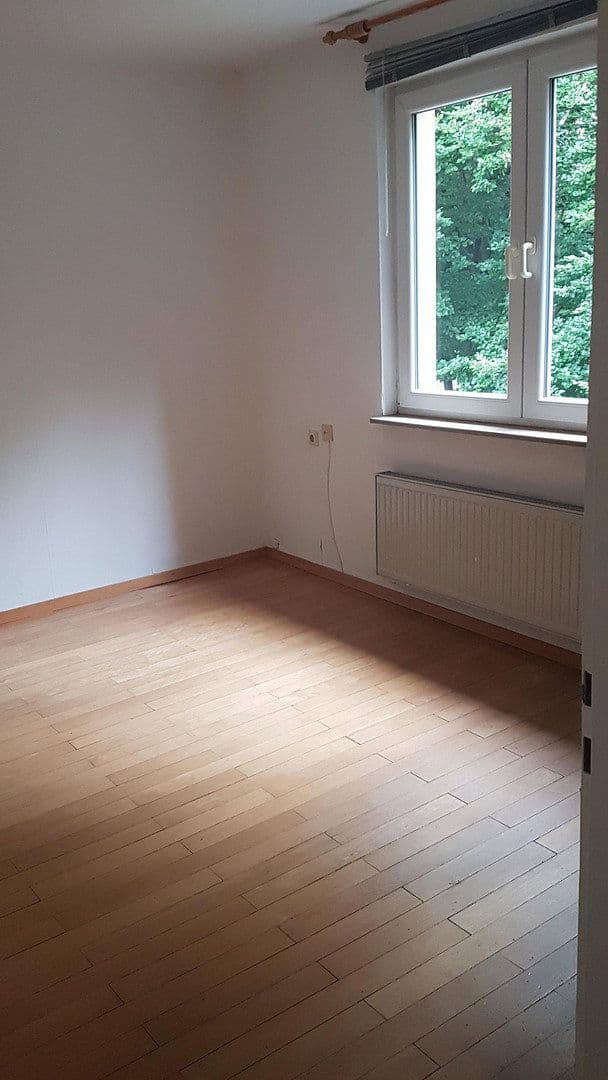 Prodej domu 148 m², pozemek 248 m², Heilbronn, Bádensko-Württembersko Prodej domu 148 m², pozemek 248 m², Heilbronn, Bádensko-Württembersko