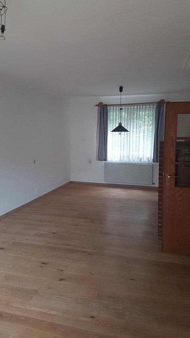Prodej domu 148 m², pozemek 248 m², Heilbronn, Bádensko-Württembersko Prodej domu 148 m², pozemek 248 m², Heilbronn, Bádensko-Württembersko