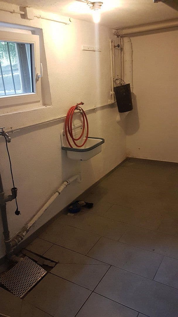 Prodej domu 148 m², pozemek 248 m², Heilbronn, Bádensko-Württembersko Prodej domu 148 m², pozemek 248 m², Heilbronn, Bádensko-Württembersko