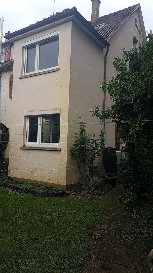 Prodej domu 148 m², pozemek 248 m², Heilbronn, Bádensko-Württembersko Prodej domu 148 m², pozemek 248 m², Heilbronn, Bádensko-Württembersko