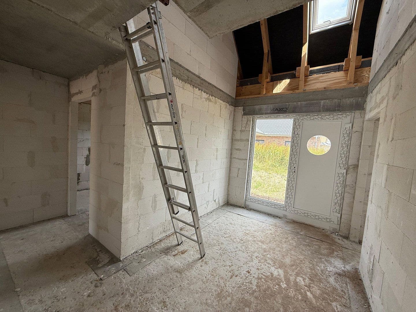 Prodej domu 281 m², pozemek 539 m², Ascheberg, Šlesvicko-Holštýnsko Prodej domu 281 m², pozemek 539 m², Ascheberg, Šlesvicko-Holštýnsko