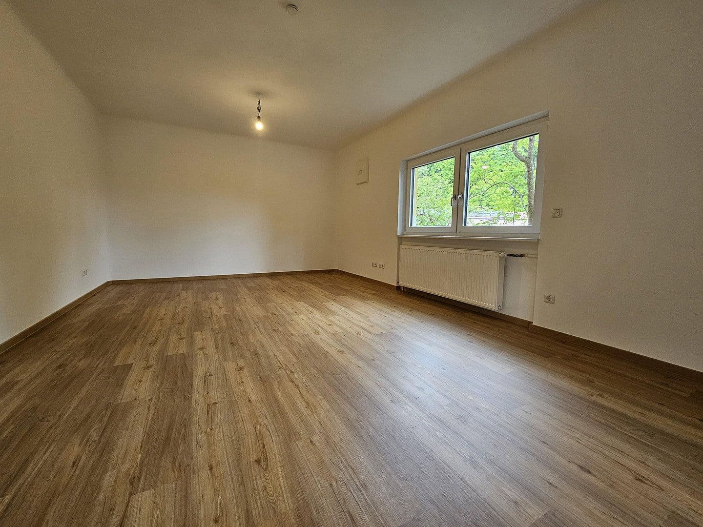 Pronájem bytu 3+kk 109 m², Innstraße 12a, Rott a. Inn, Bavorsko Pronájem bytu 3+kk 109 m², Innstraße 12a, Rott a. Inn, Bavorsko