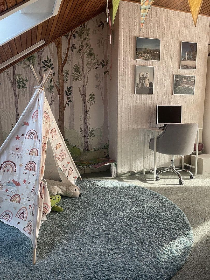 Prodej domu 180 m², pozemek 325 m², Niederkassel, Severní Porýní-Vestfálsko Prodej domu 180 m², pozemek 325 m², Niederkassel, Severní Porýní-Vestfálsko