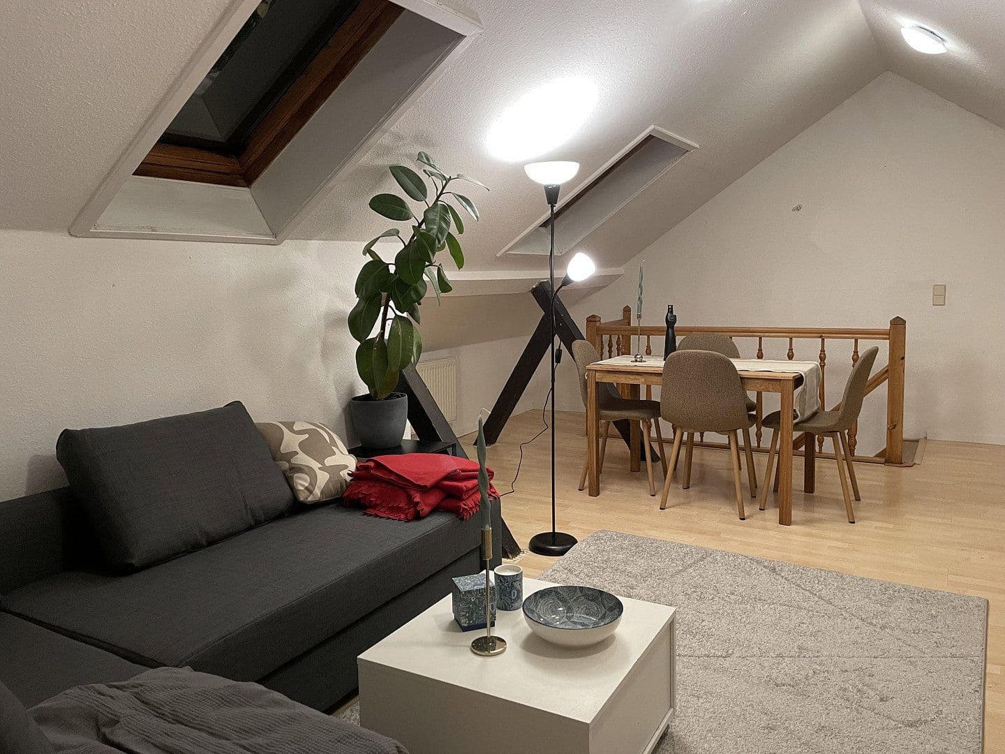 Pronájem domu 120 m², pozemek 600 m², Mariannenstrasse 45, Leipzig, Sasko Pronájem domu 120 m², pozemek 600 m², Mariannenstrasse 45, Leipzig, Sasko