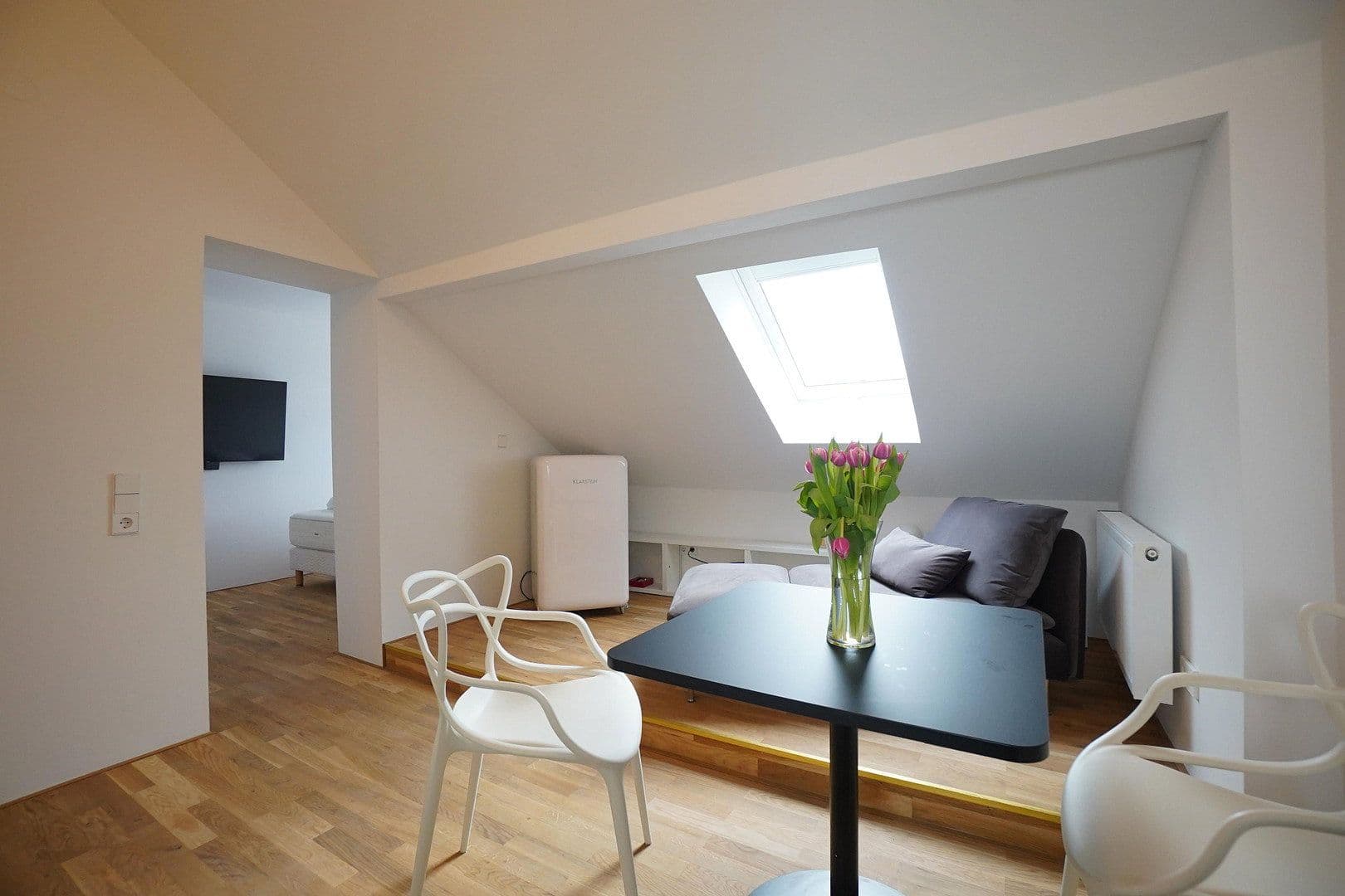 Pronájem bytu 2+1 46 m², Obertorplatz 14, Hechingen, Bádensko-Württembersko Pronájem bytu 2+1 46 m², Obertorplatz 14, Hechingen, Bádensko-Württembersko